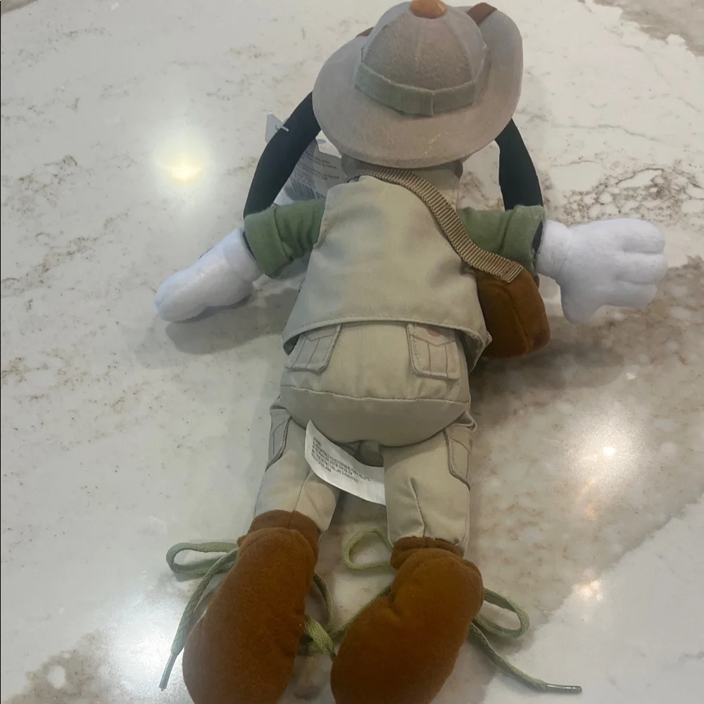 Disney Goofy Plush in Green and Brown - Picture 4 of 5